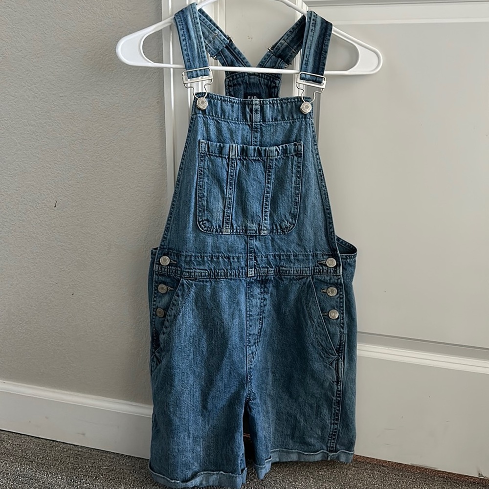 Women’s Denim Gap Overalls (size XS)